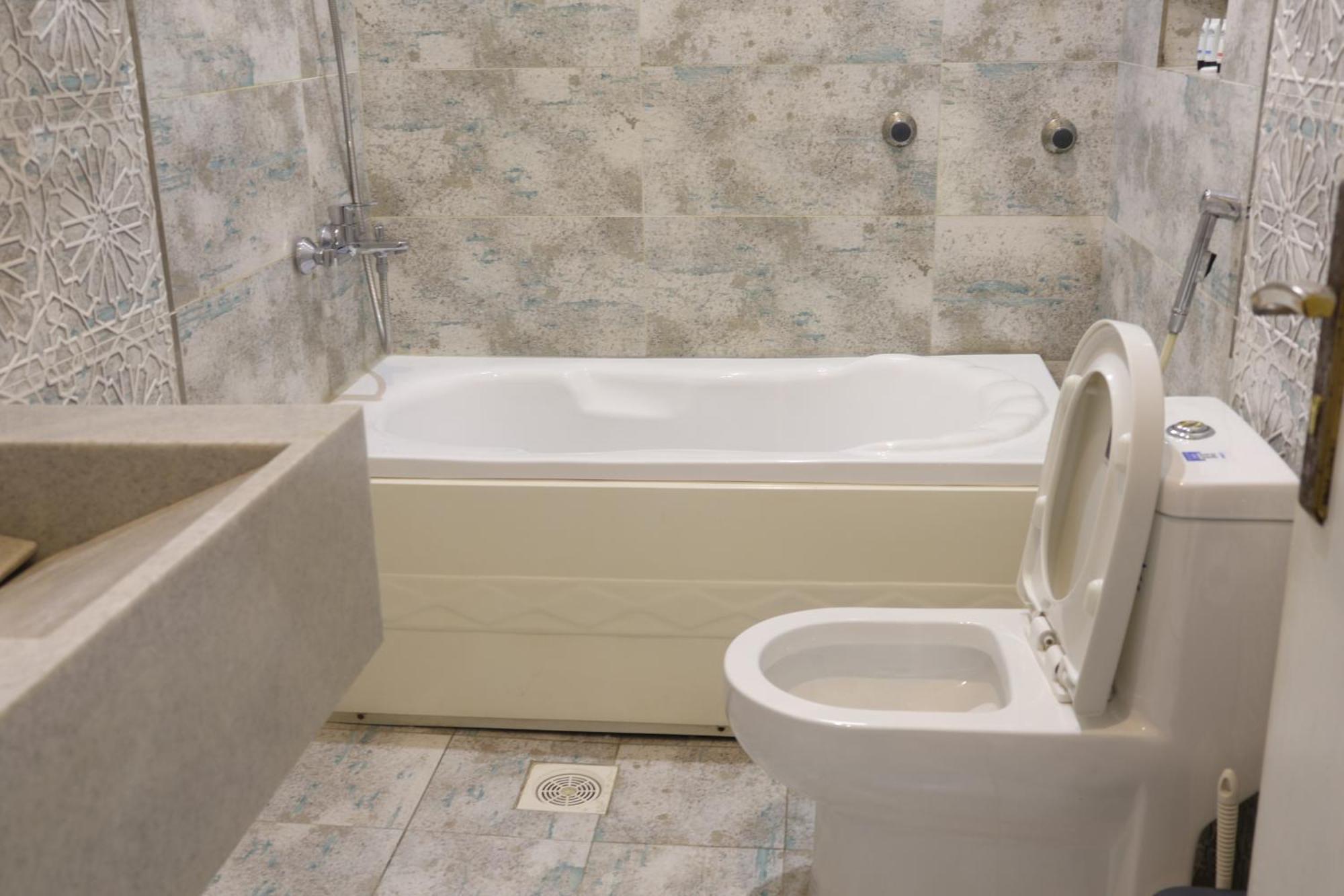 Areen Al Naeem Served Apartments Jeddah Bagian luar foto