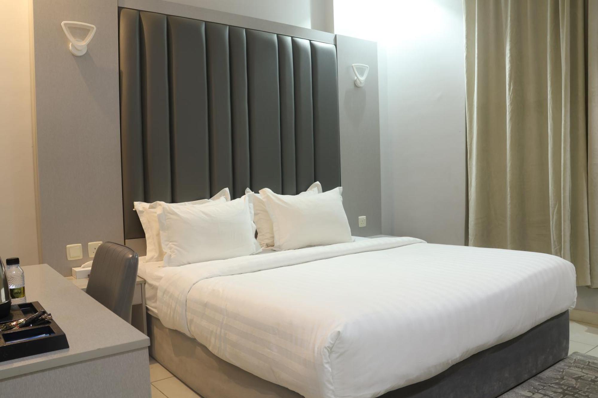 Areen Al Naeem Served Apartments Jeddah Bagian luar foto